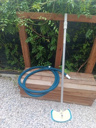 Pack cepillo piscina + tubo