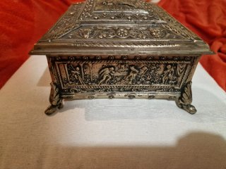 Caja antigua latón/cobre forrada