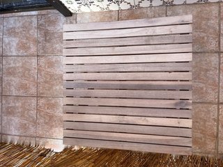 Mesa de café de madera para exterior