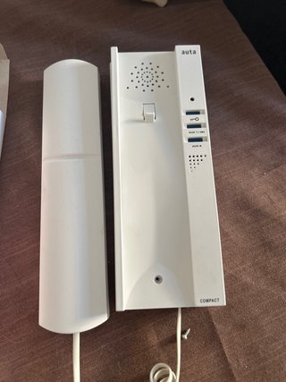 Telefonillo AUTA Compact Universal 4+N