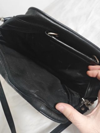 Bolso de mano negro