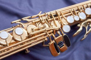 Saxo Soprano Júpiter JPS-547