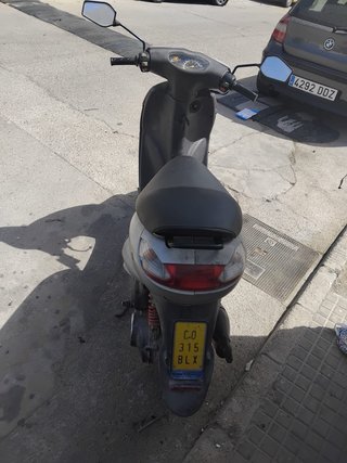 Scooter Peugeot 49 Plata