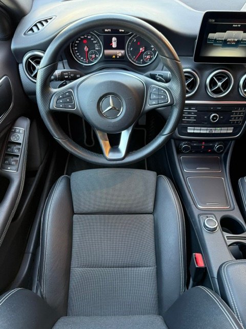Mercedes-Benz Clase A A 200d 7G-DCT 2018, foto 12