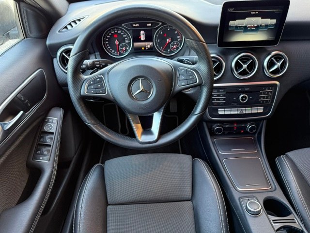 Mercedes-Benz Clase A A 200d 7G-DCT 2018, foto 13