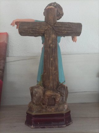 Niño Jesús de olot figura cruzada