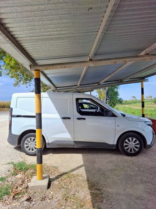 Ford Transit Courier 2026 75,535 Km