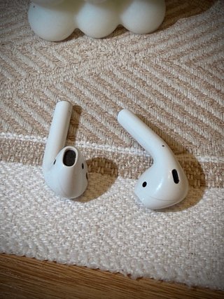 Airpods 2ª Gen Apple Blancos