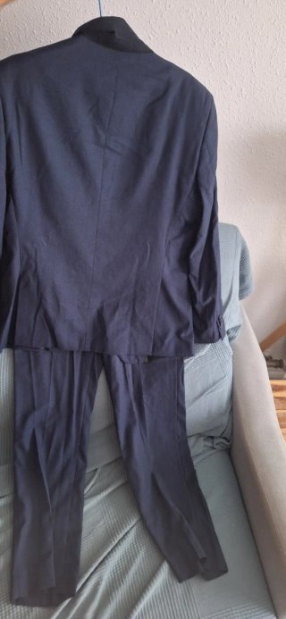 Traje azul para eventos