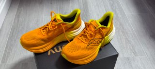Zapatillas running Saucony Triumph 24 2026