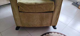 Sillón de lactancia mecedora