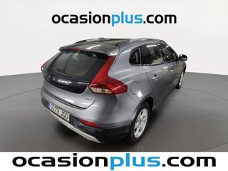 Volvo V40 Cross Country D2 Momentum 88 kW (120 CV)