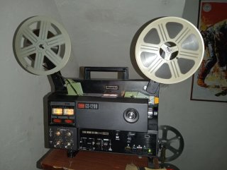 Proyector Super 8 Elmo GS 1200 M/O