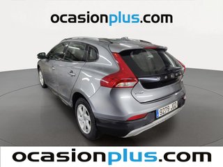 Volvo V40 Cross Country D2 Momentum 88 kW (120 CV)