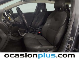 Volvo V40 Cross Country D2 Momentum 88 kW (120 CV)