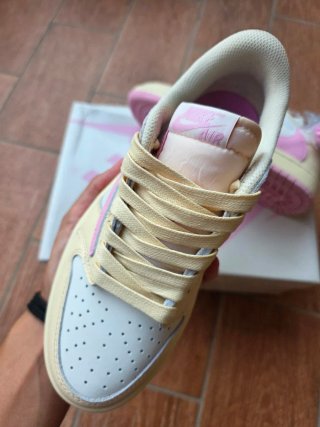 Jordan 1 Low Travis Scott Shy Pink 36.5