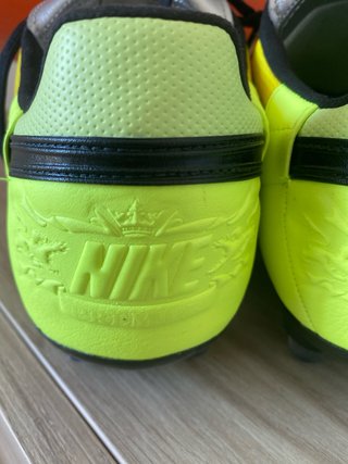 Botas de fútbol Nike Premier lll amarillo y negras