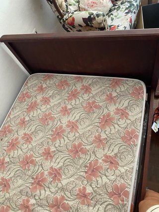 Cama completa de madera