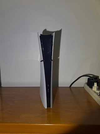 PlayStation 5 Slim 1TB + Mando