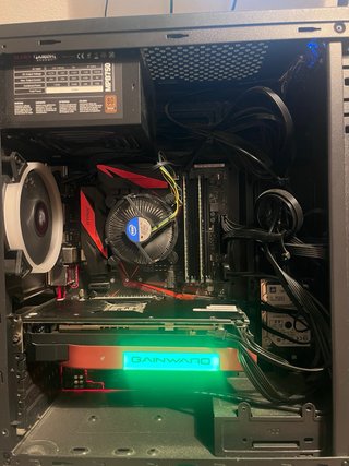 Setup gaming i7 + GTX 1060 + monitor + silla/mesa