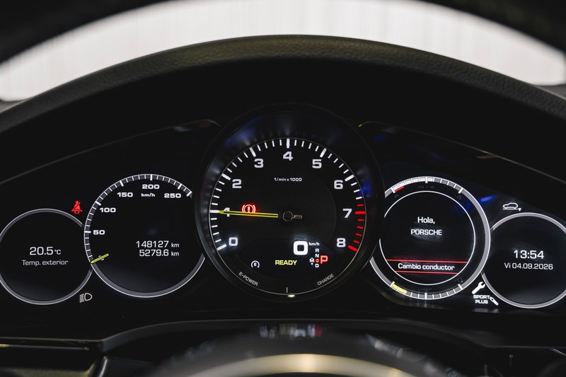 Porsche Cayenne 2020, foto 28