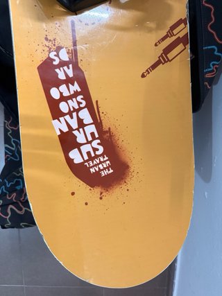 Tabla Snowboard Suburban 154 y funda Burton