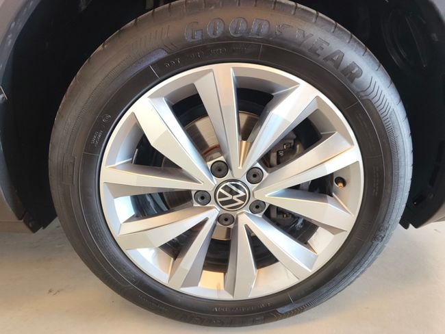 Volkswagen T-Roc 2021, foto 14