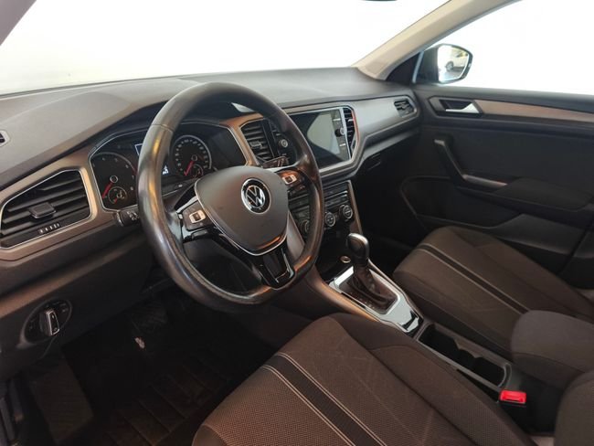 Volkswagen T-Roc 2021, foto 18