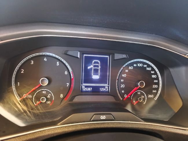 Volkswagen T-Roc 2021, foto 21