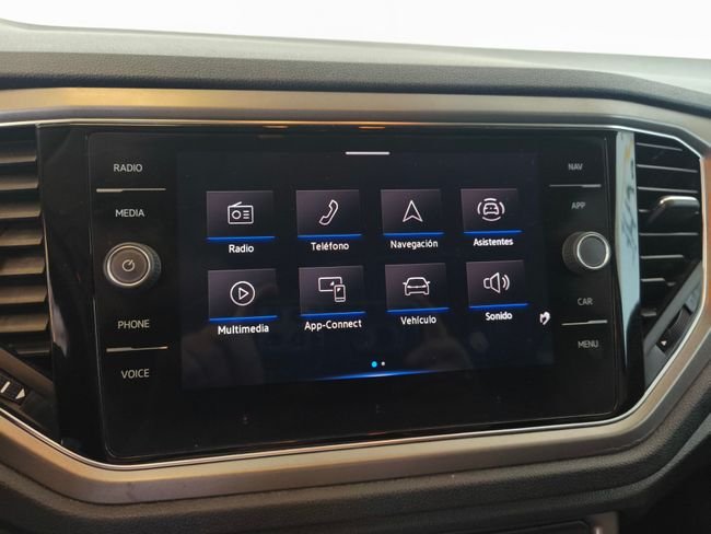 Volkswagen T-Roc 2021, foto 23