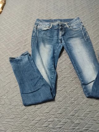 Pantalón vaquero talle bajo talla 36