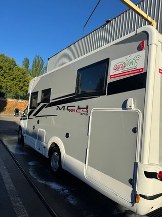 Autocaravana perfilada Mc Louis MC4 373 2024