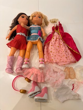 2 Muñecas Nancy con Accesorios