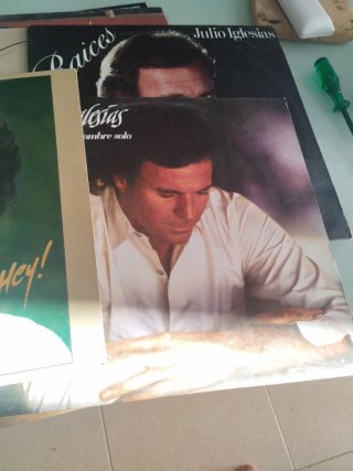 Vinilos Julio Iglesias: Hey! y Libra