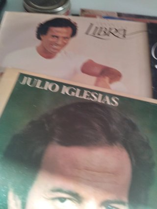 Vinilos Julio Iglesias: Hey! y Libra