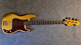 Squier Classic Vibe '60s Precision Bass Aztec Gold
