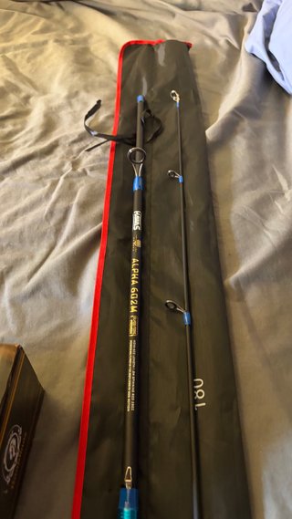 Caña y carrete de pesca spining (a estrenar)