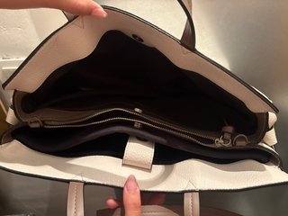 Bolso blanco y marrón