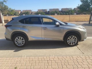 Lexus NX300H Executive 4WD