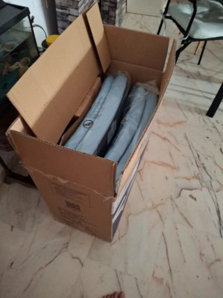 Silla de oficina azul sin estrenar