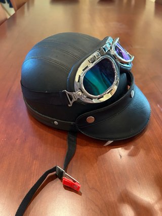 Casco moto réplica antiguo con gafas
