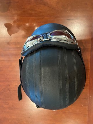 Casco moto réplica antiguo con gafas