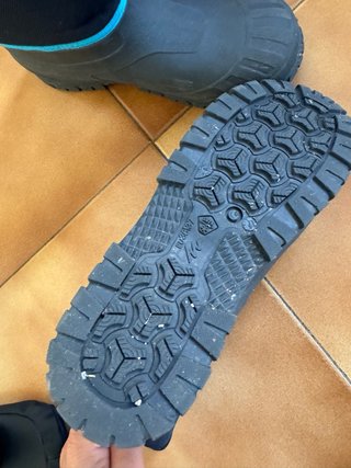 Botas y guantes esqui