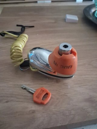 Pinza candado seguridad moto Umbro