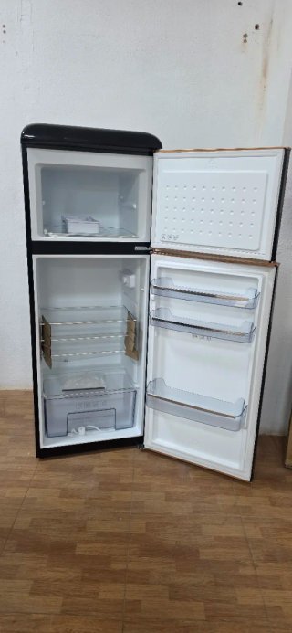 Nevera Cecotec Retro Negra