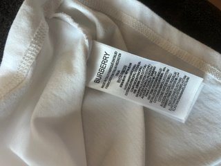 Maglietta Burberry con scritta
