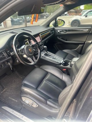Porsche Macan S