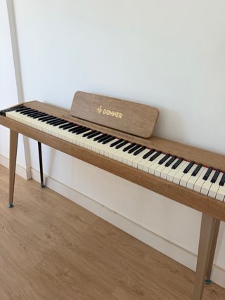 Piano Donner 88 teclas semicontrapesado