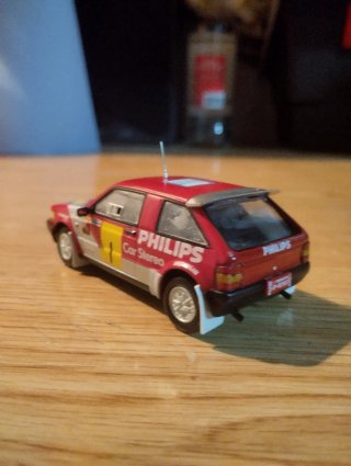 Maqueta Seat Ibiza Bimotor pronto 1:43