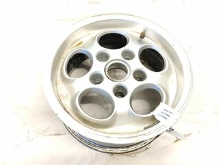 Llanta porsche 94436210400 944 23779341
